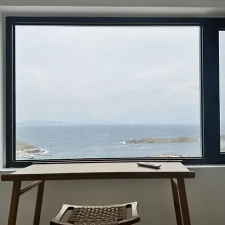 Faros Lighthouse Villa *