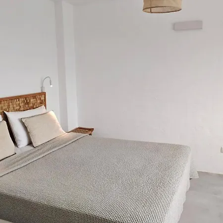 Villa Faros Lighthouse Korissia (Kea)